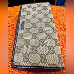 Authentic Gucci Long Zip-Around Wallet